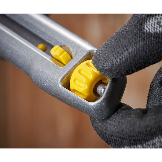 Stanley 18mm Interlock Snap-Off Trimming Tool