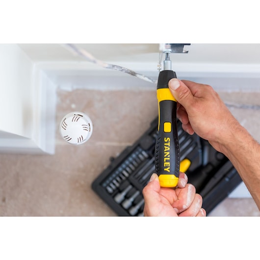 Stanley 39pc Pistol Grip Screwdriver Set - Tools Warehouse