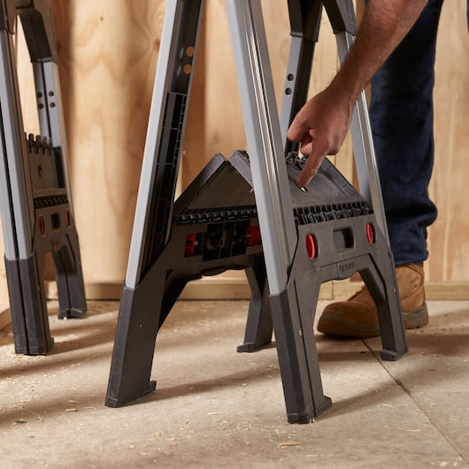 Stanley FatMax Folding Sawhorse 1135kg