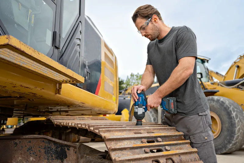 Bosch GDS 18V‑1600 HC Cordless Impact Wrench - Tools Warehouse