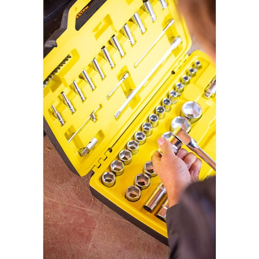 Stanley 26-Pc 1/2" Round Head Ratchet Set (Imperial)