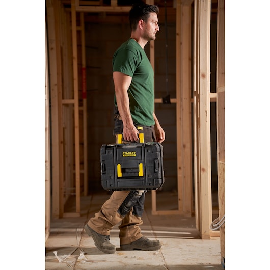 Stanley 17-inch FATMAX Pro-Stack Shallow Box 30Kg