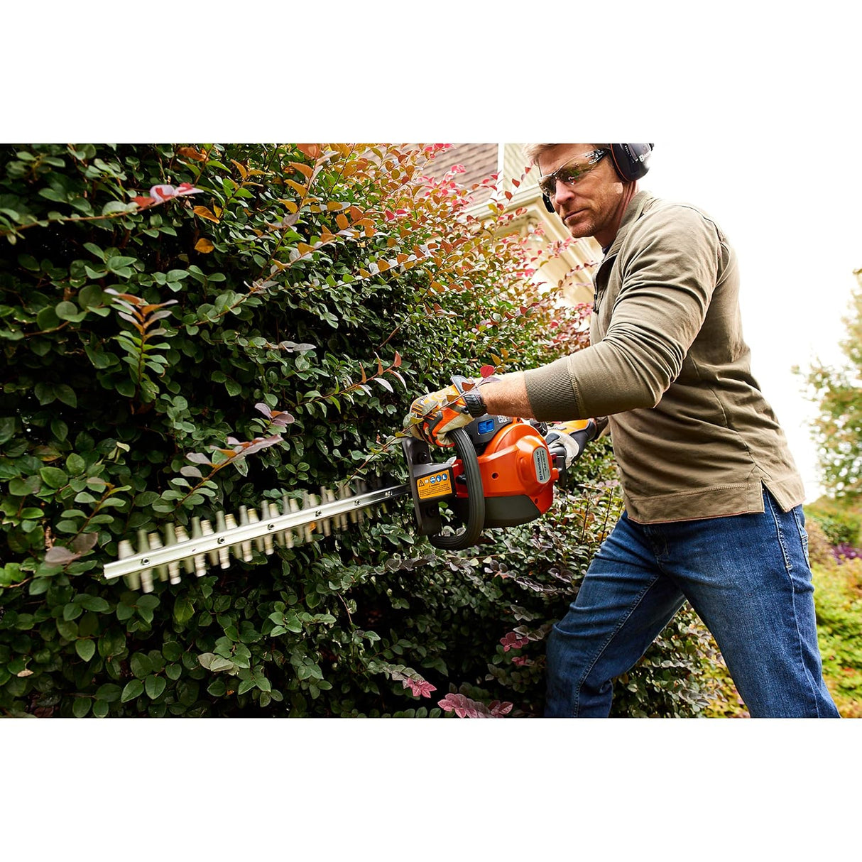 Husqvarna 122HD45 Gas Hedge Trimmer