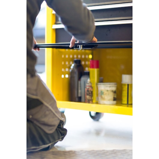 Stanley 27" 4 Drawer Metal Roller Cabinet