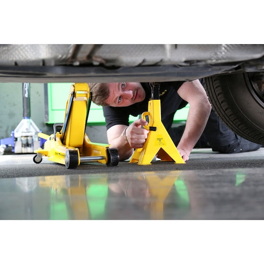 Stanley Pair of 2T Heavy Duty Axle Stands