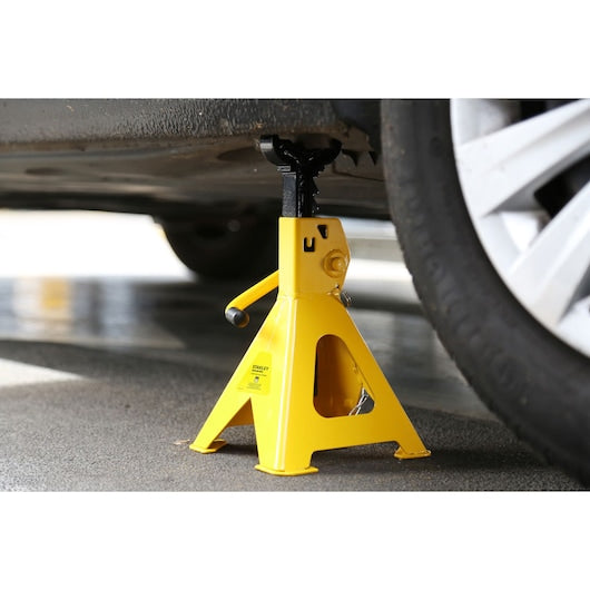 Stanley Pair of 2T Heavy Duty Axle Stands