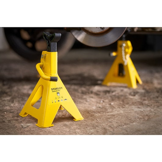 Stanley Pair of 2T Heavy Duty Axle Stands
