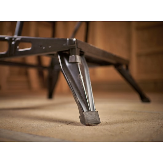 Stanley 2-in-1 Folding Workbench & Vice