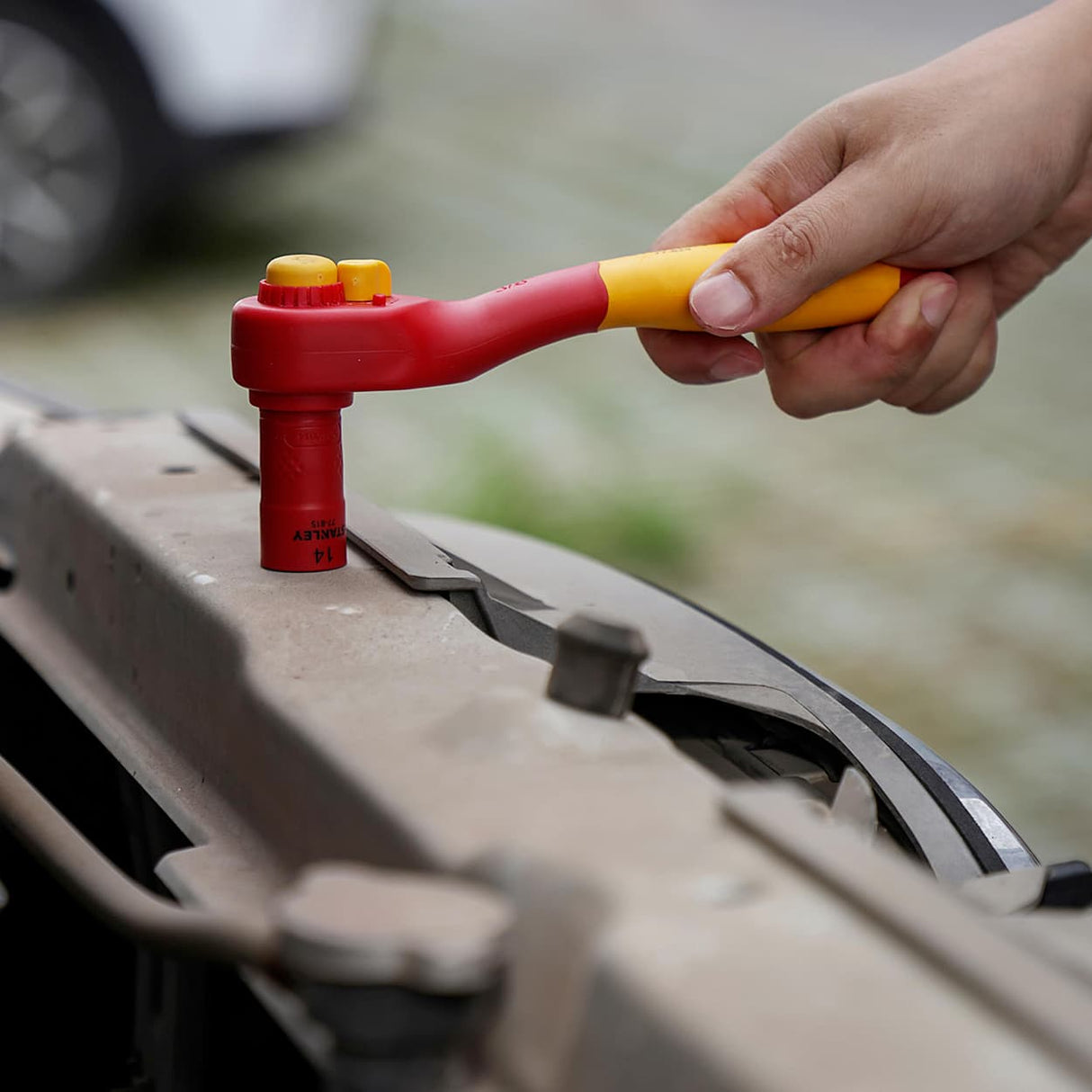 Stanley 10mm 1/2" Insulated Hex Socket VDE