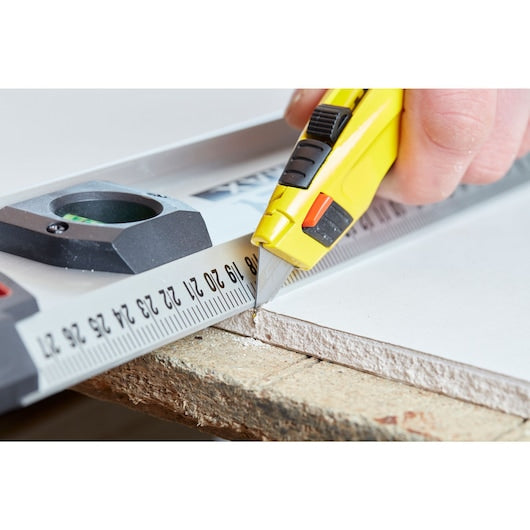 Stanley 170mm FatMax Retractable Utility Tool