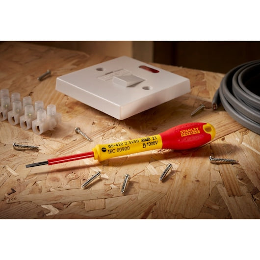 Stanley 50mm Insulated Flat Tip Screwdriver