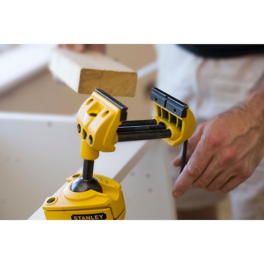 Stanley MaxSteel Multi-Angle Hobby Base Vice