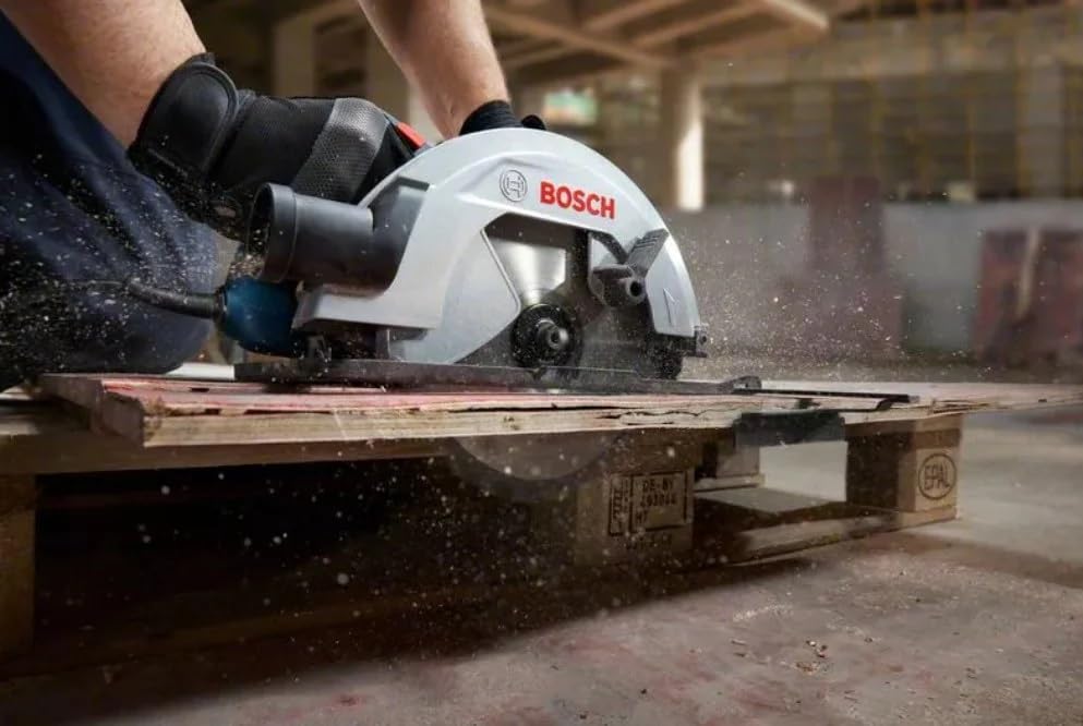 Bosch Professional GKS 130 Circular Saw