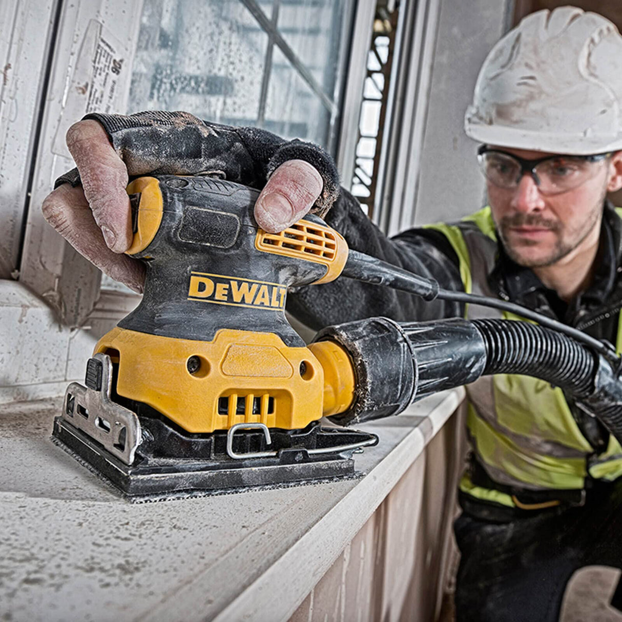 DEWALT DWE6411-B5 230Watt 1/4 Inch Sheet Palm Grip Sander-Perform and Protect Shield