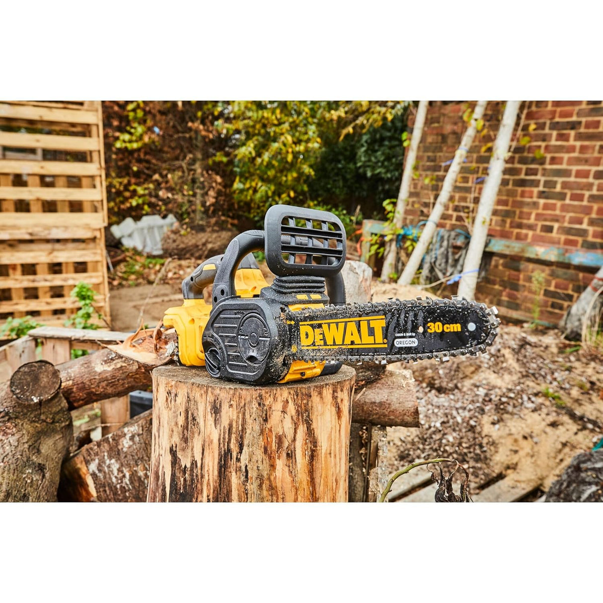 DEWALT 18V XR Cordless Chainsaw DCM565N-XJ (Bare Tool)