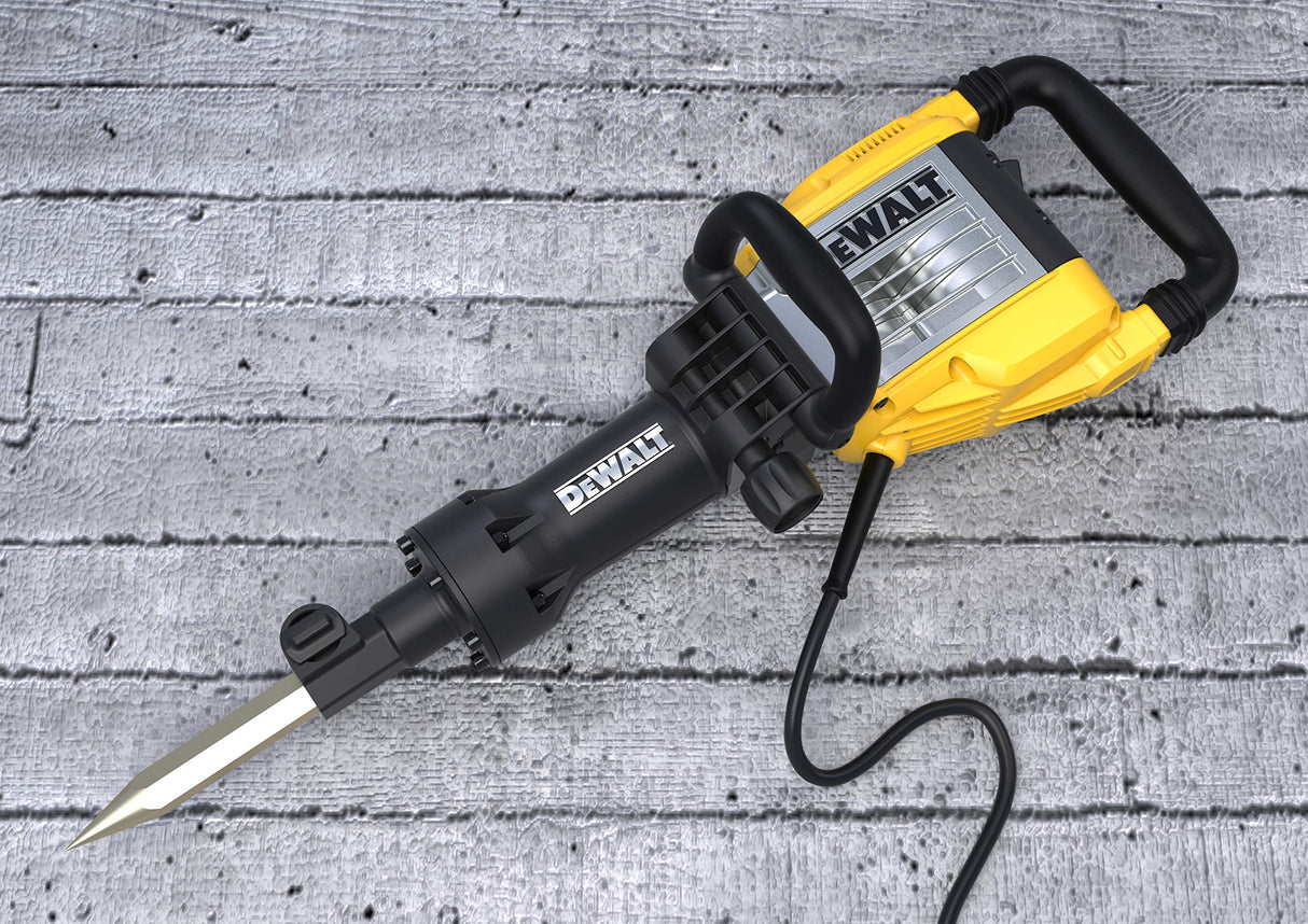 DEWALT D25961K 1600W 16kg SDS-Max Demolition Hammer 35 J Impact Energy with Active Vibration control include Chisel-Perform and Protect Shield