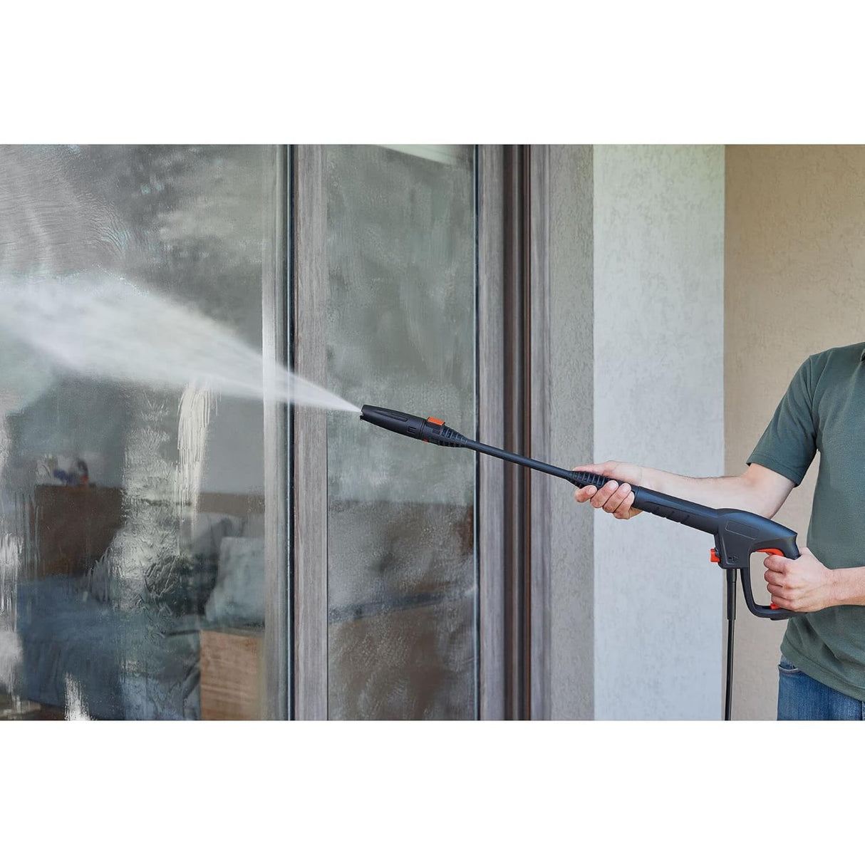 Black+Decker BEPW1600H 1300W 1600PSI Pressure Washer