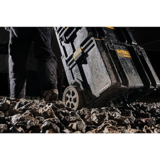 Dewalt ToughSystem 2.0 DS450 Mobile Box