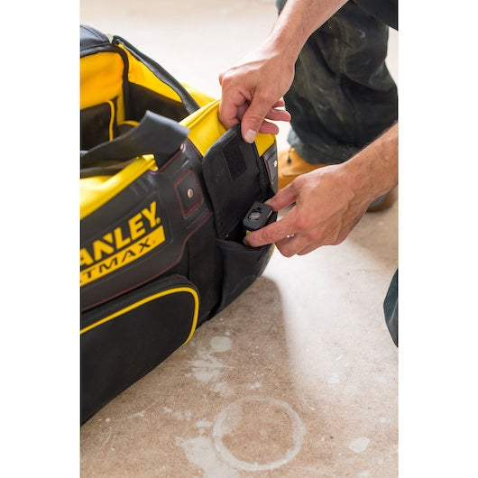 Stanley 675 mm / 28 inch FatMax Rolling Duffle Bag