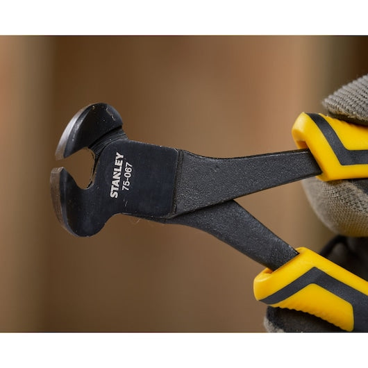 STANLEY 150mm DYNAGRIP End Cutter Plier