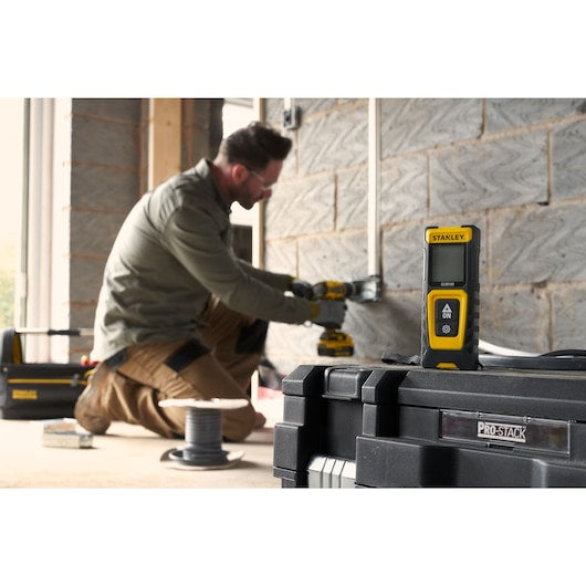 STANLEY 30M LASER DISTANCE MEASURER