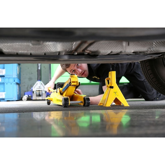 Stanley Pair of 2T Heavy Duty Axle Stands