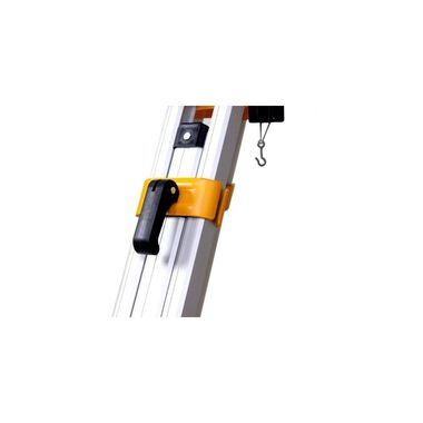 DEWALT  FLAT HEAD TRIPOD WITH BUBBLE VIAL