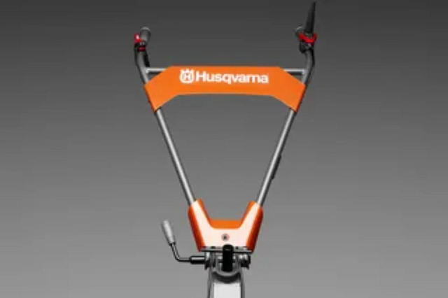 Husqvarna TF 338P Power Tiller